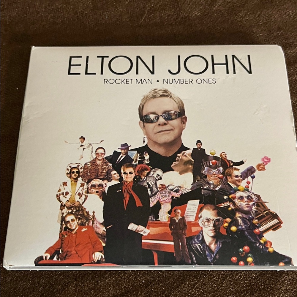 😄Elton John Rocket Man Number ones cd 2007
